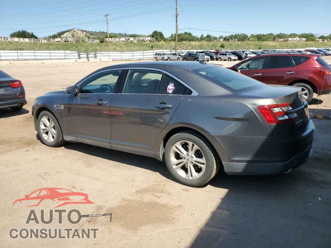 FORD TAURUS 2017 - 1FAHP2E87HG105328