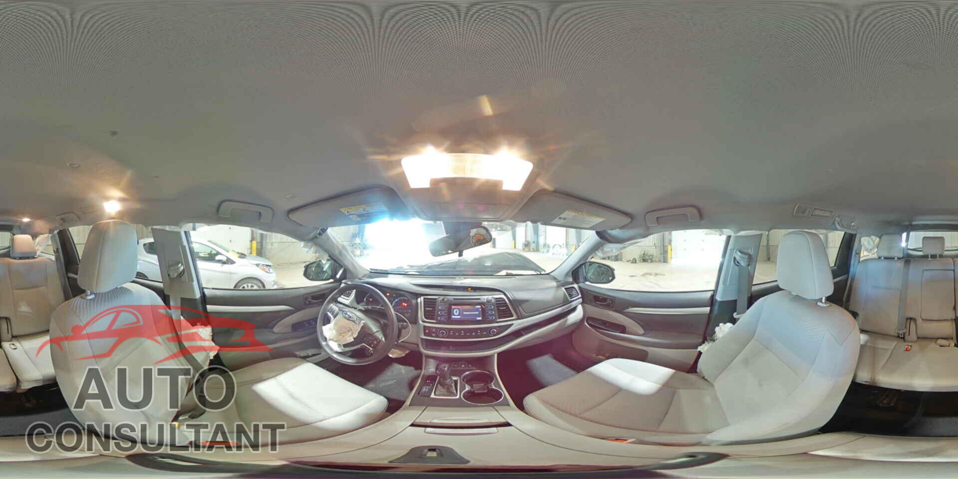 TOYOTA HIGHLANDER 2018 - 5TDBZRFH3JS881503