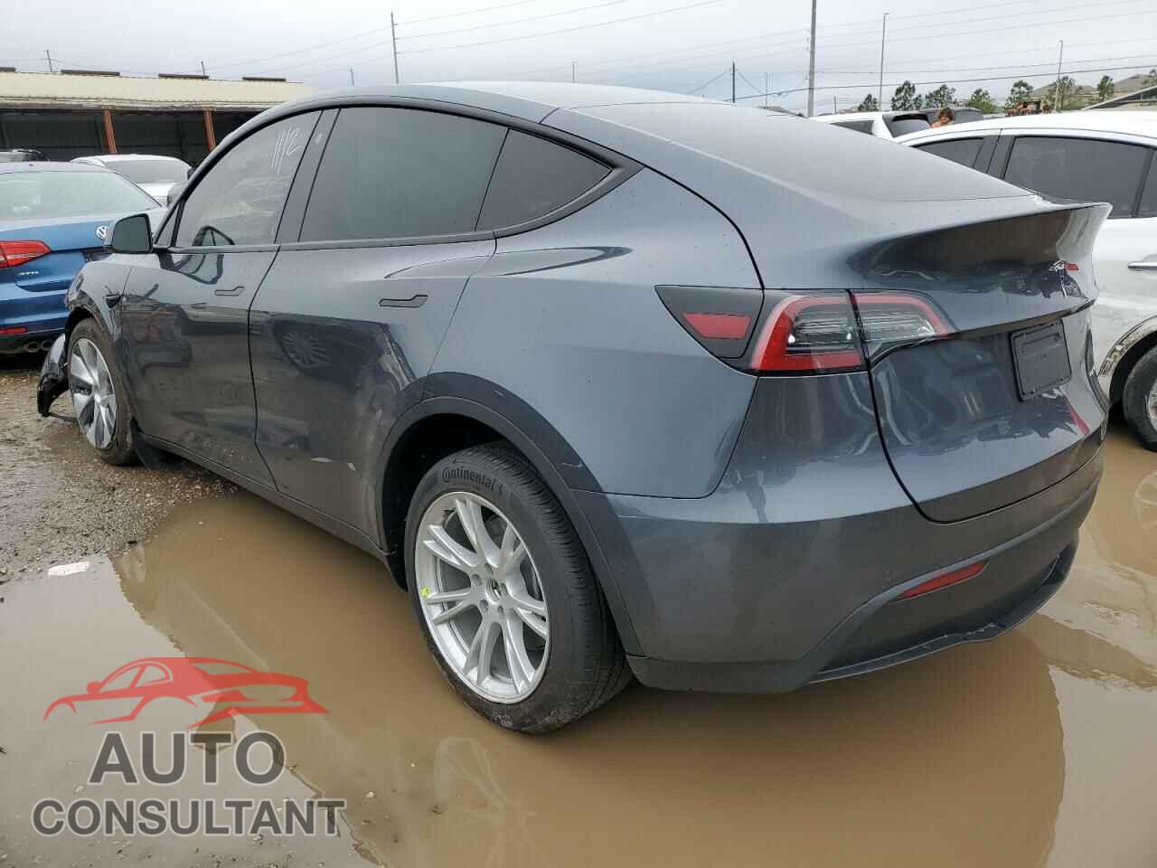 TESLA MODEL Y 2022 - 7SAYGDEE5NA005357