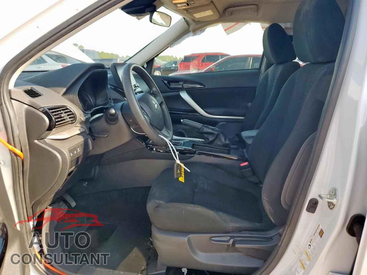 MITSUBISHI ECLIPSE 2024 - JA4ATVAA0RZ035009