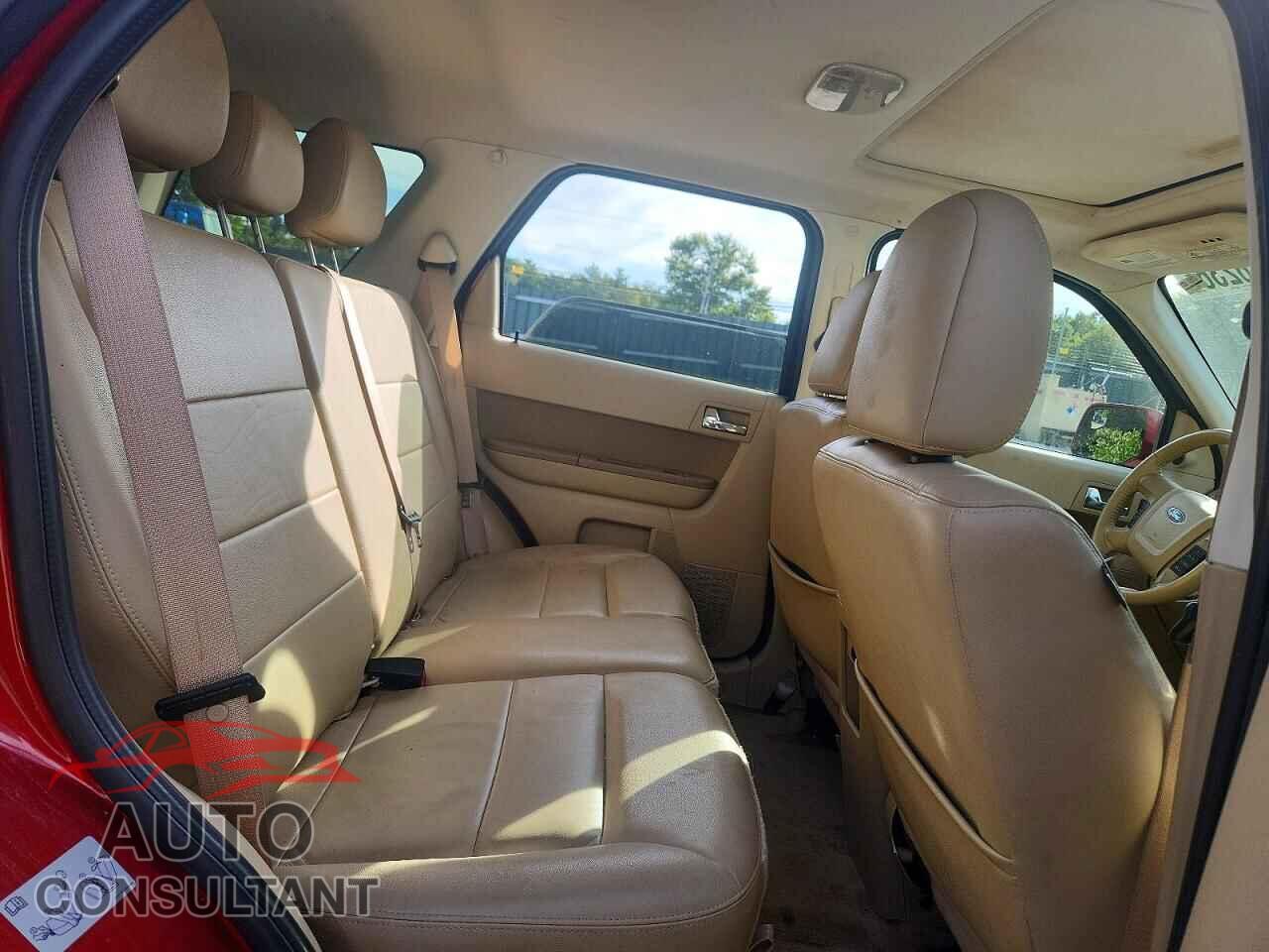 FORD ESCAPE 2011 - 1FMCU9E70BKA65364