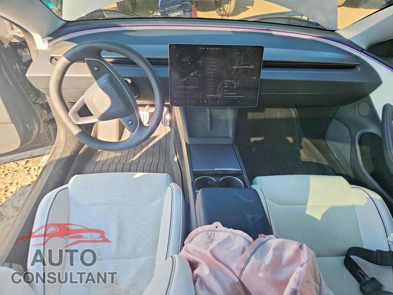 TESLA MODEL 3 2024 - 5YJ3E1ET3RF894906