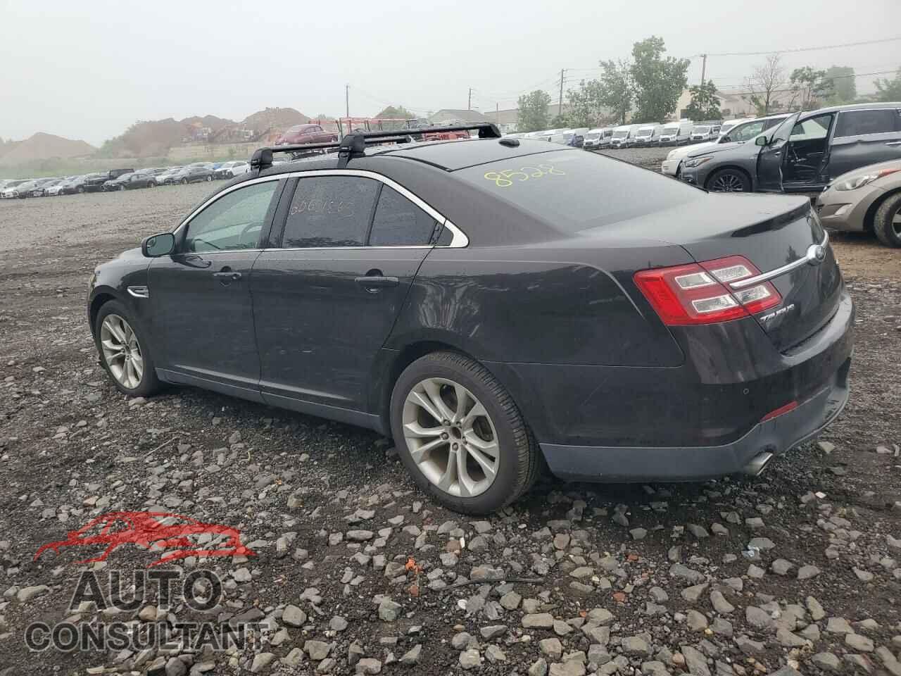FORD TAURUS 2013 - 1FAHP2E82DG228528