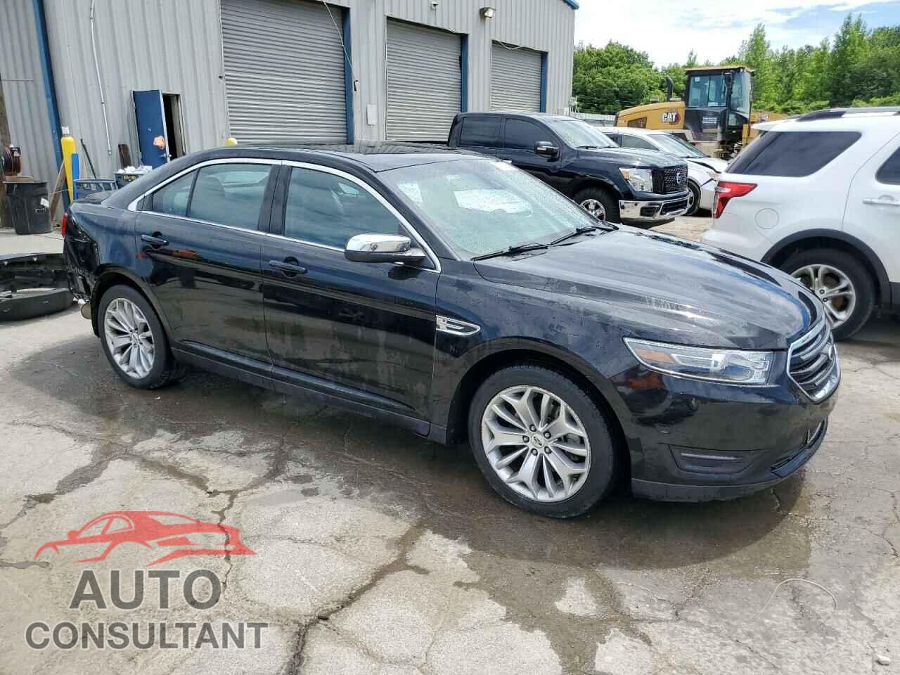 FORD TAURUS 2017 - 1FAHP2F89HG111646