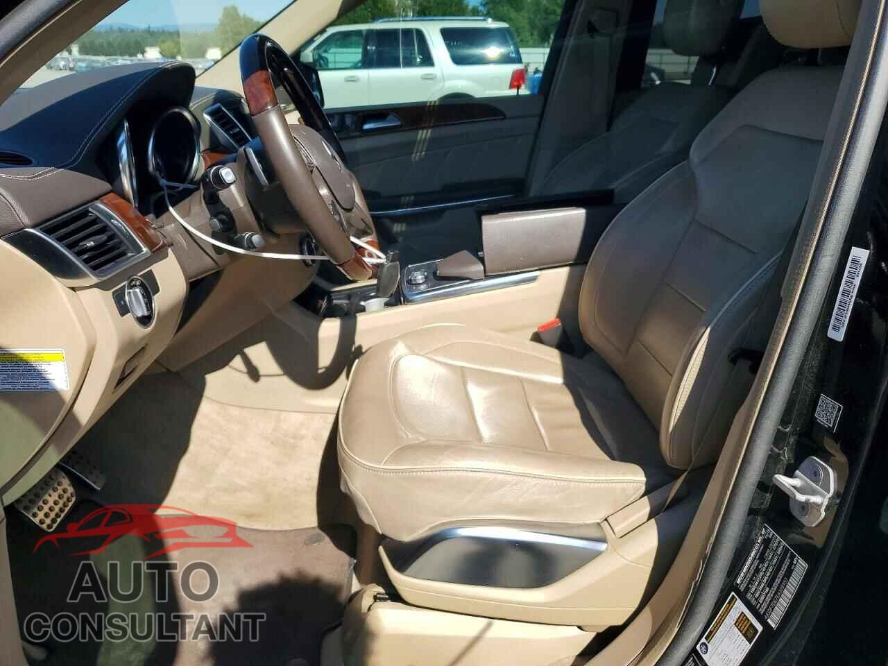 MERCEDES-BENZ GL-CLASS 2014 - 4JGDF7DE7EA325952