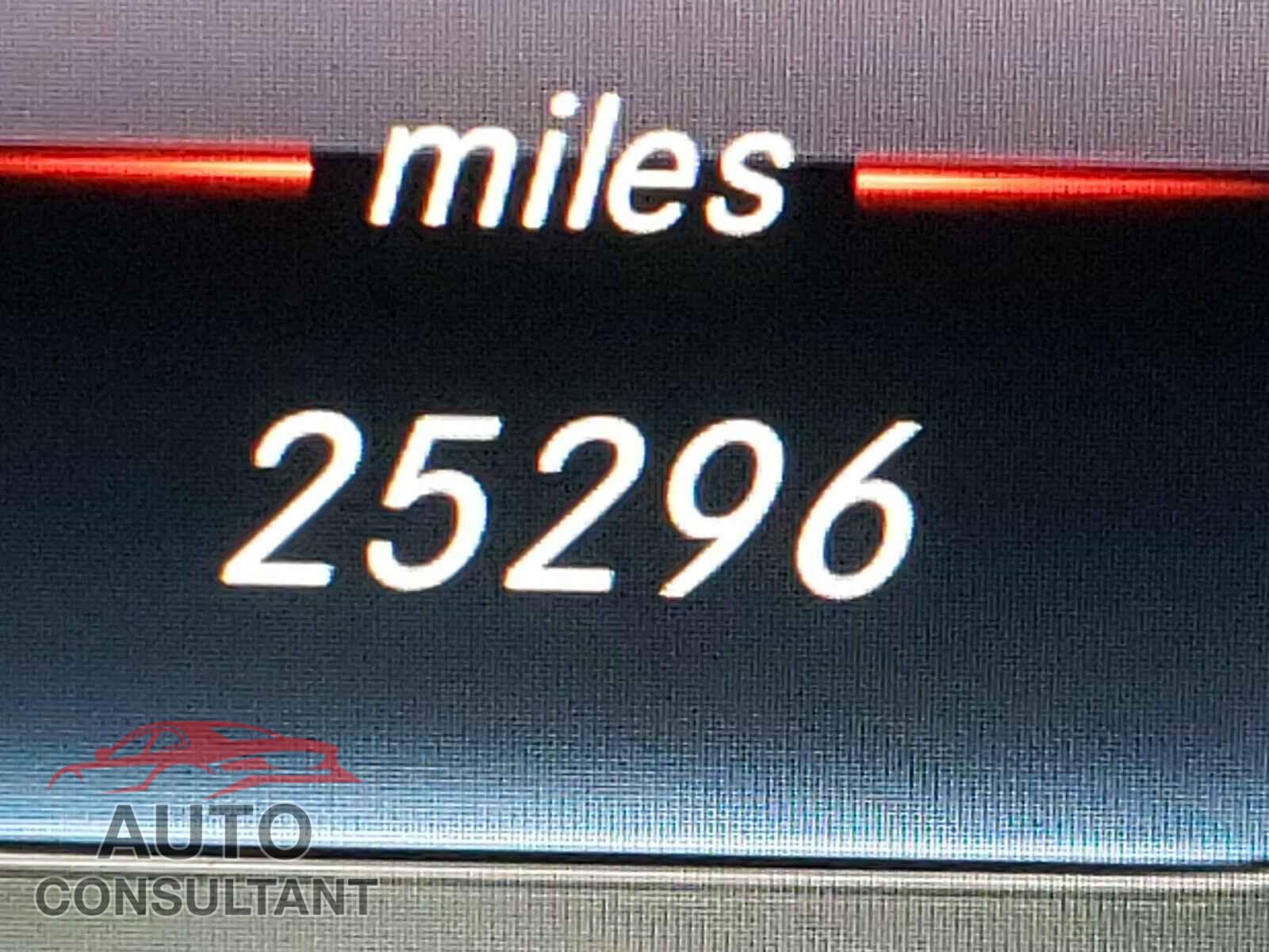 MERCEDES-BENZ E CLASS 2017 - WDDZF4KB8HA272416