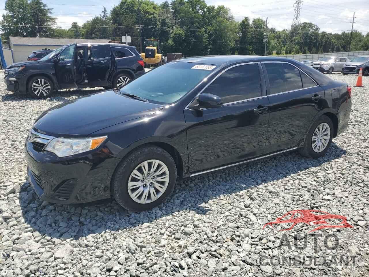 TOYOTA CAMRY 2013 - 4T4BF1FK6DR299290