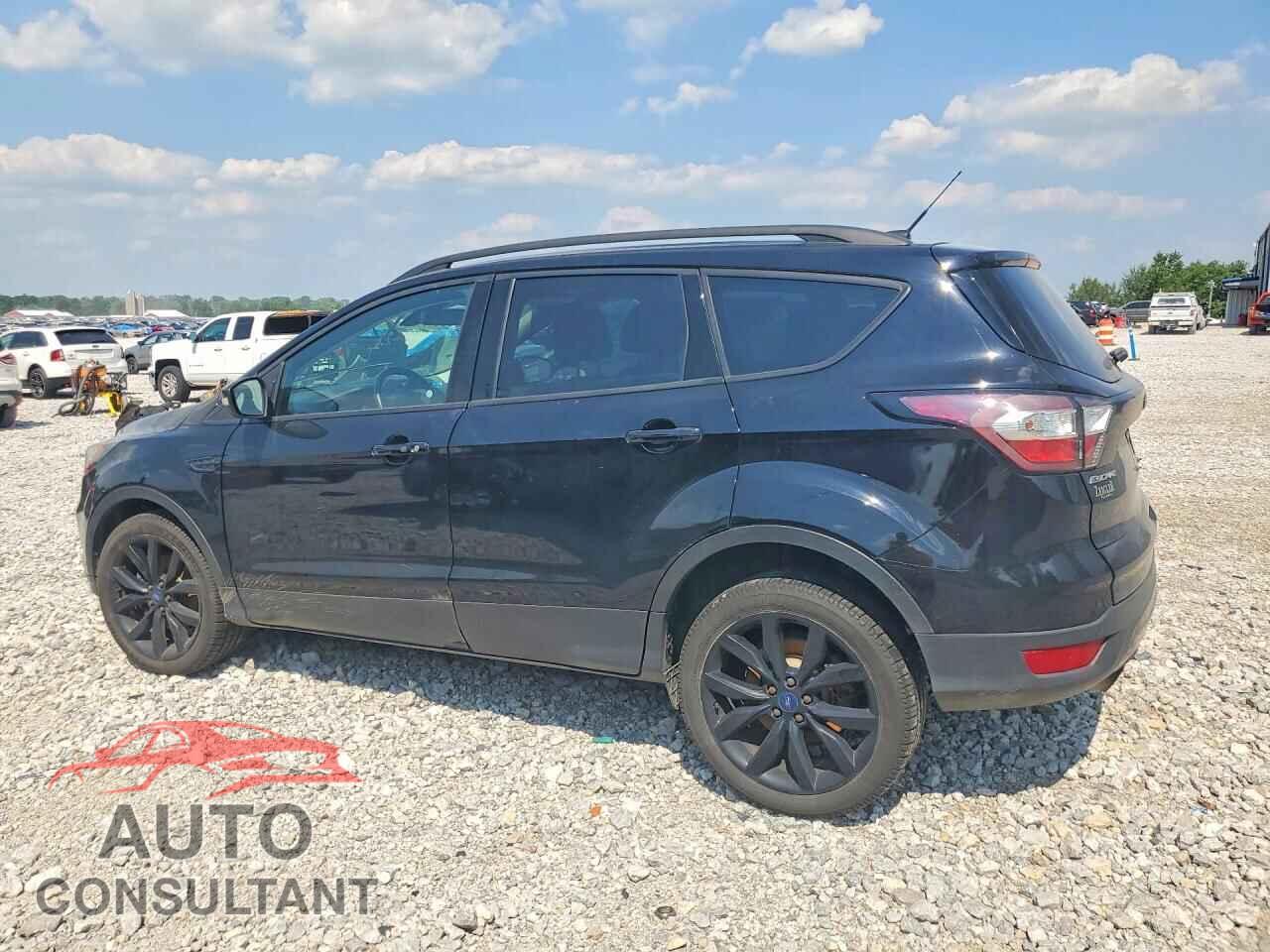 FORD ESCAPE 2017 - 1FMCU9JD1HUC77294