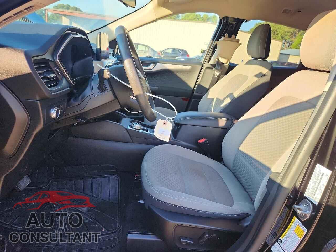 FORD ESCAPE 2020 - 1FMCU9G61LUA44498