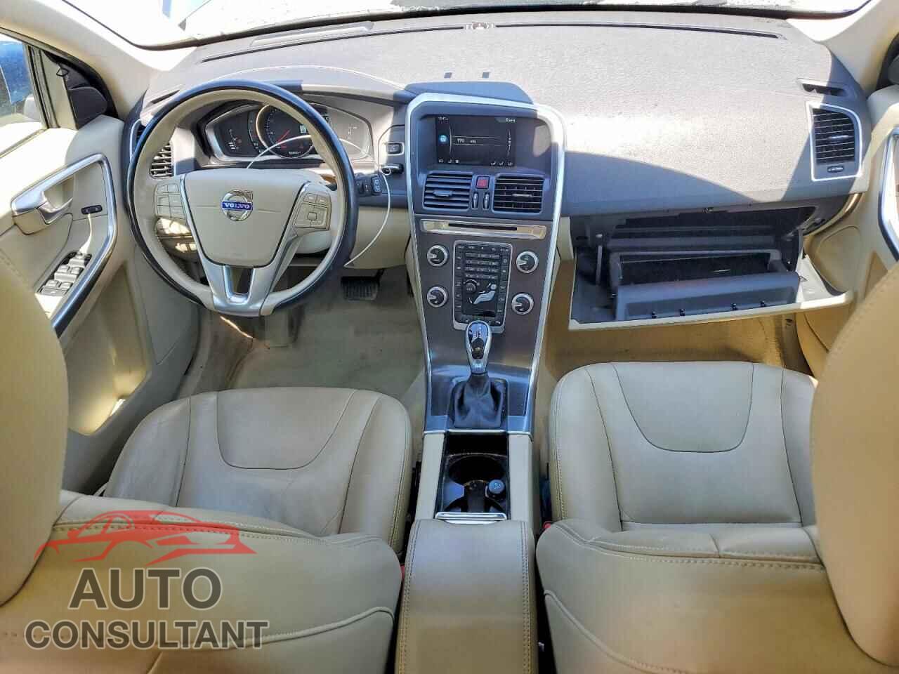 VOLVO XC60 2016 - YV440MDK5G2784837