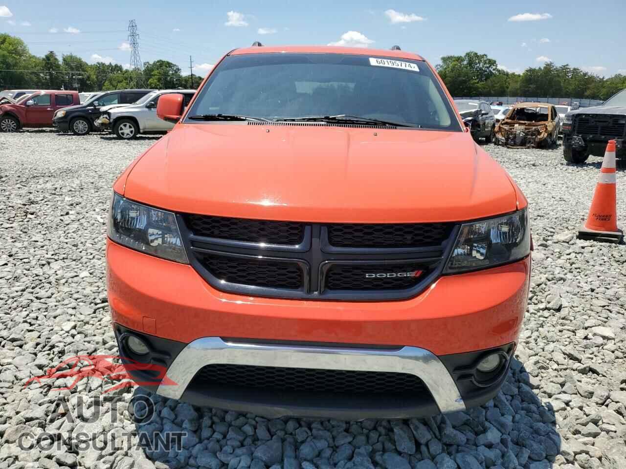 DODGE JOURNEY 2017 - 3C4PDCGG2HT566117