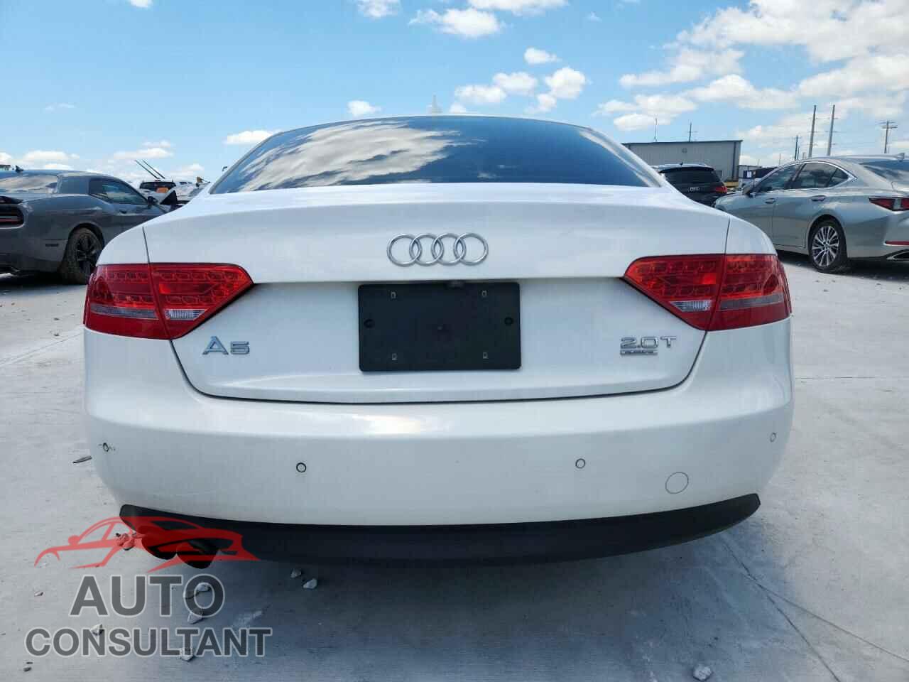 AUDI A5 2012 - WAULFAFR3CA004577