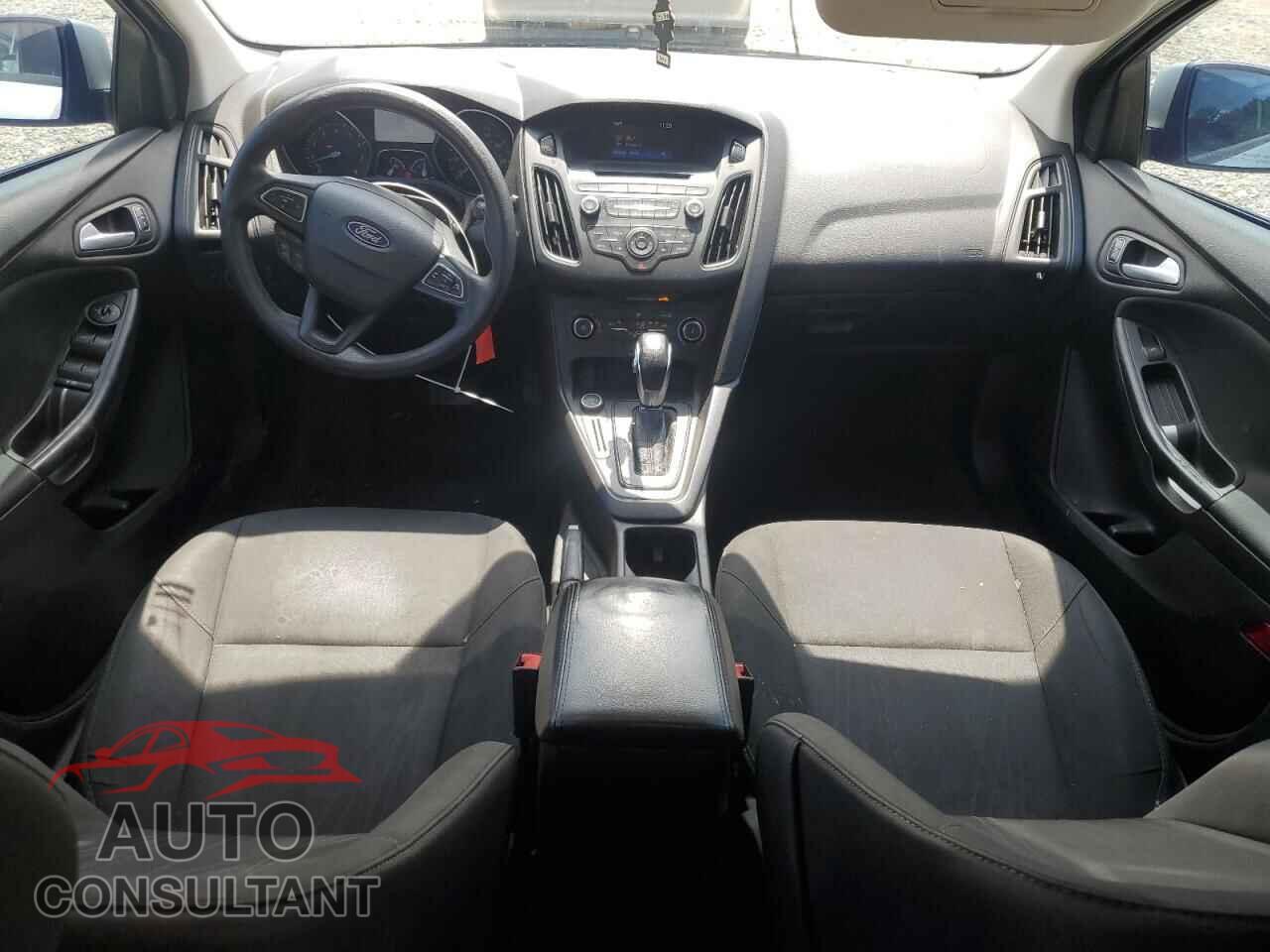 FORD FOCUS 2017 - 1FADP3F20HL208502