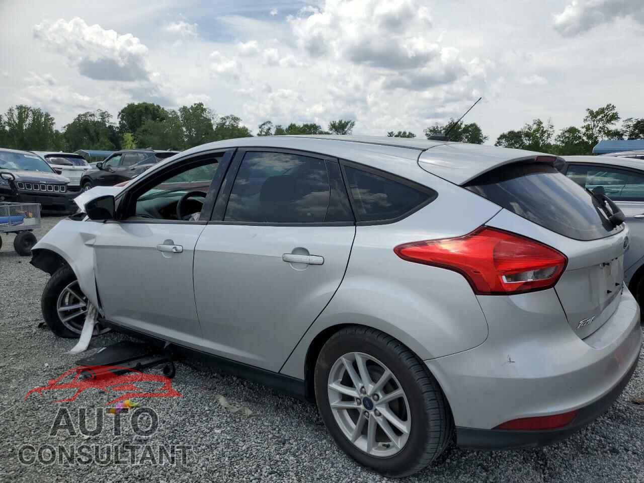 FORD FOCUS 2016 - 1FADP3K2XGL289996