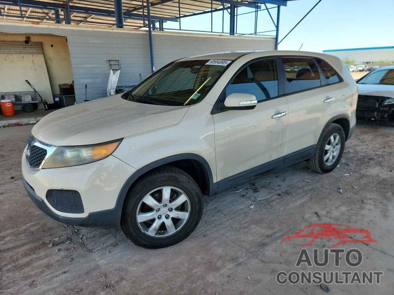 KIA SORENTO 2011 - 5XYKT3A15BG002669