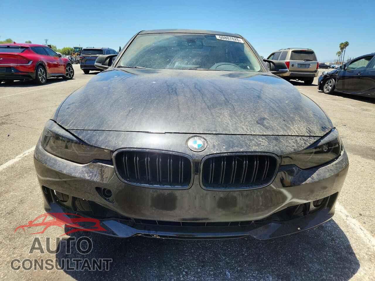 BMW 3 SERIES 2012 - WBA3C1C55CA696724