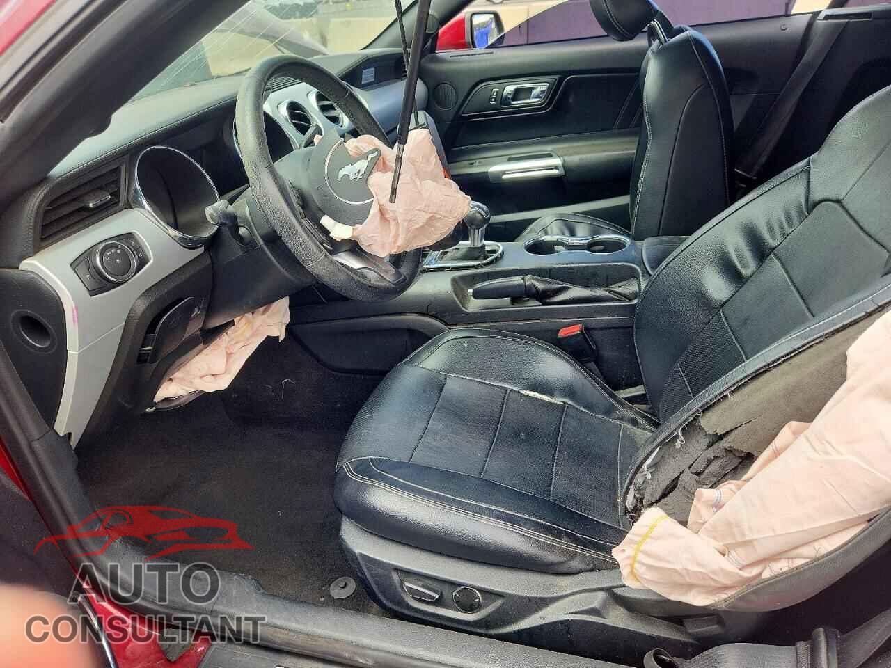FORD MUSTANG 2015 - 1FATP8UH8F5392895