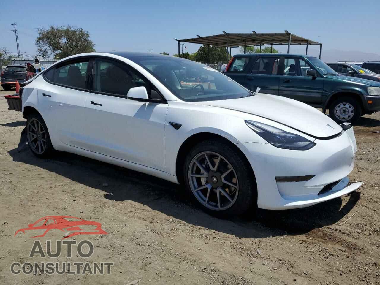 TESLA MODEL 3 2022 - 5YJ3E1EA9NF373147