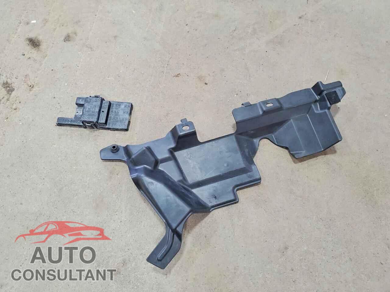 FORD EXPLORER 2013 - 1FM5K8F82DGA64111