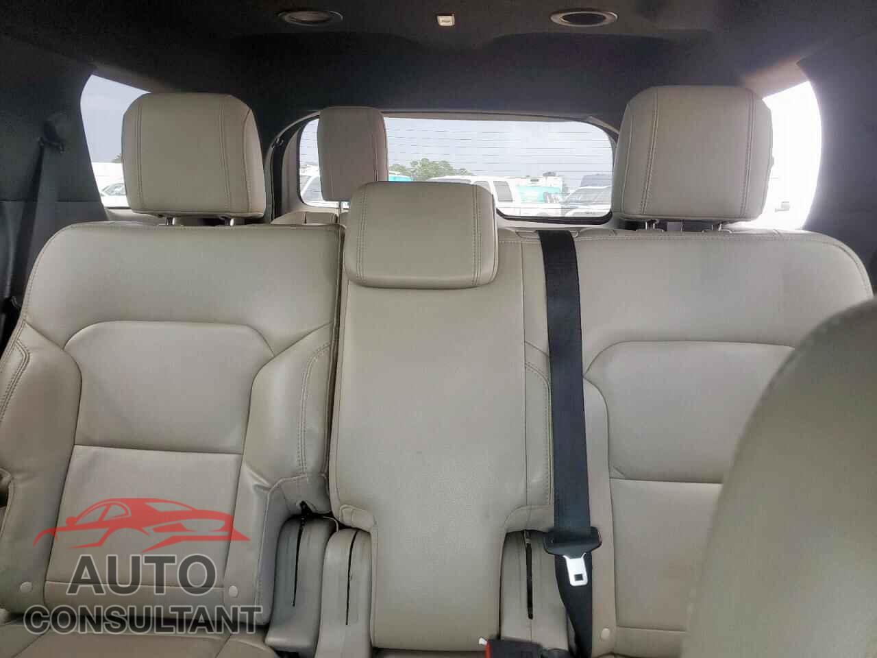 FORD EXPLORER 2018 - 1FM5K7D80JGB60165