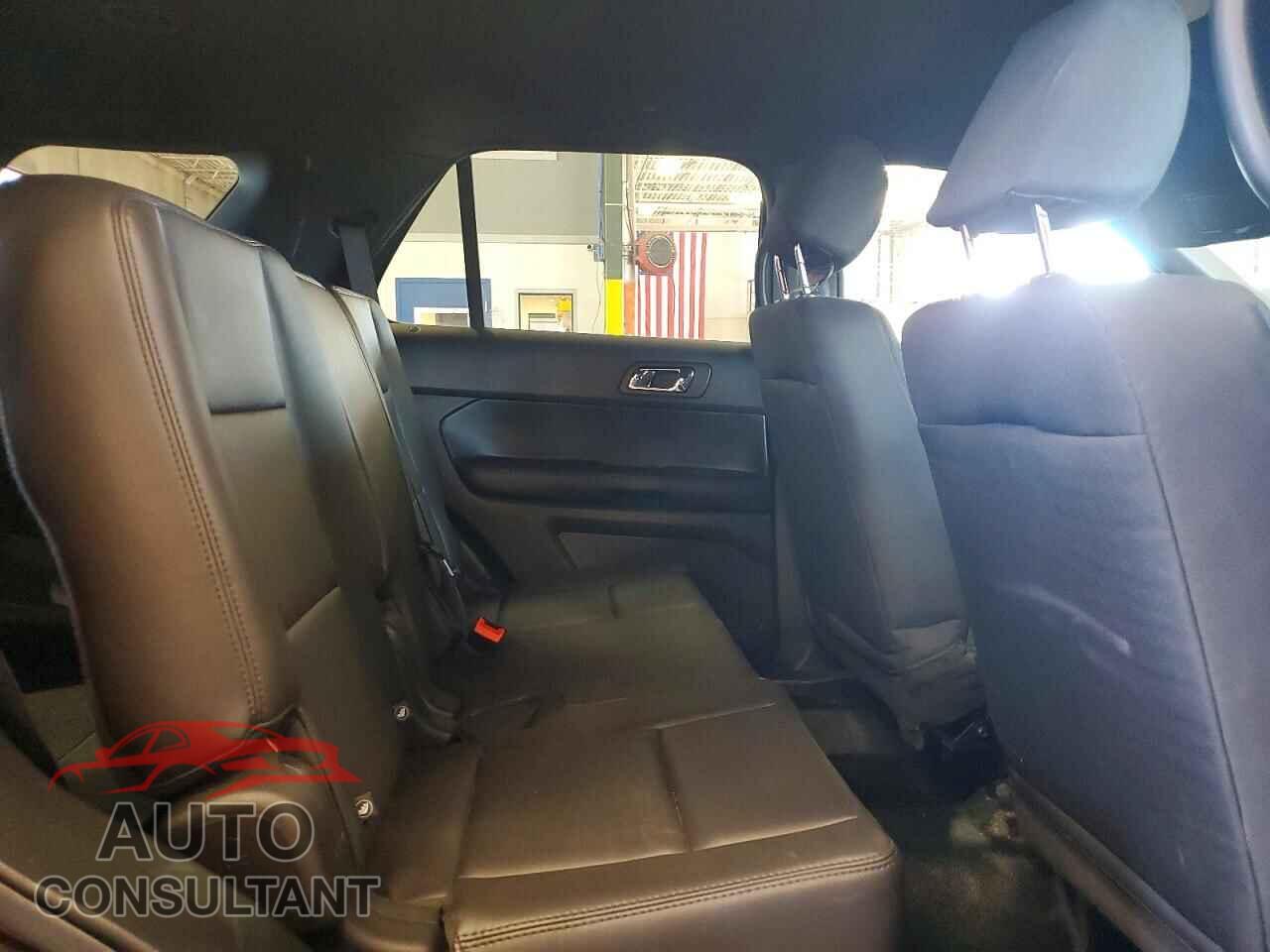 FORD EXPLORER 2017 - 1FM5K8AR5HGA62875