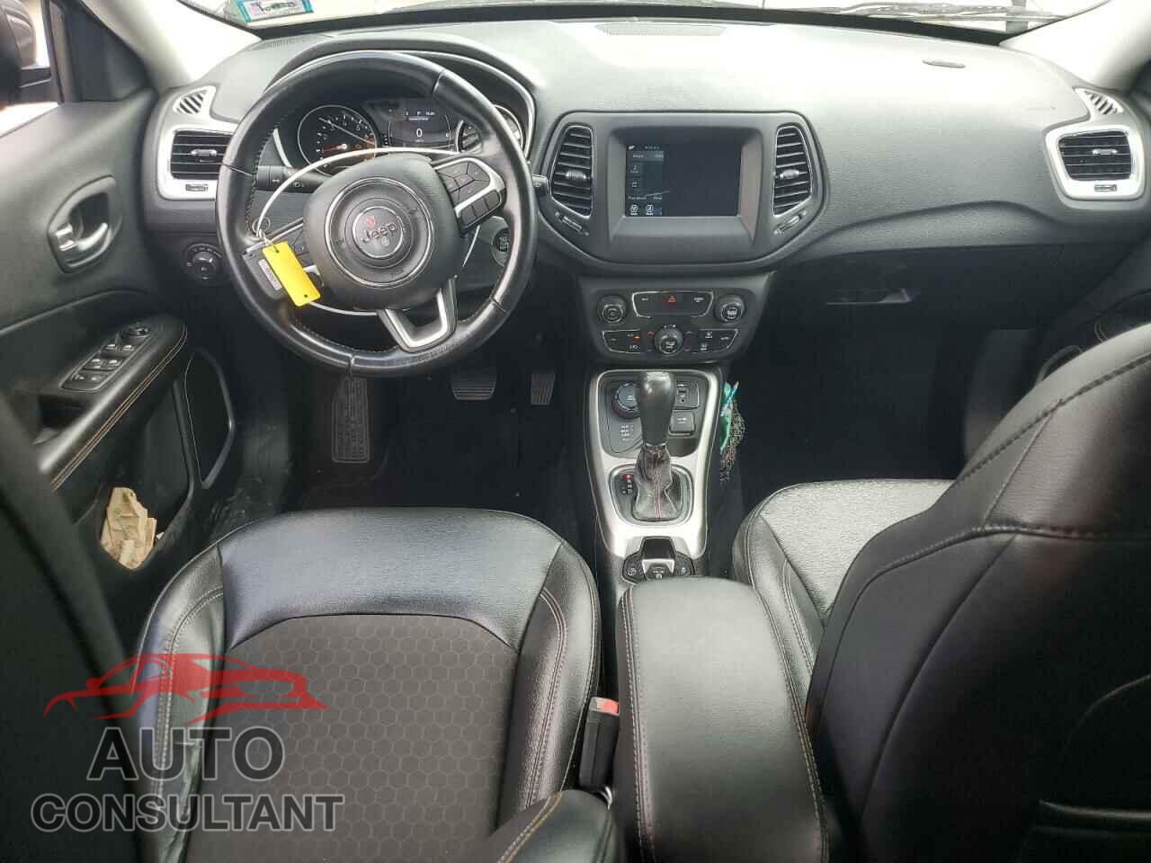 JEEP COMPASS 2019 - 3C4NJDBB1KT735861