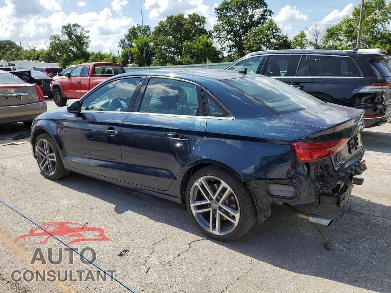 AUDI A3 2019 - WAUBEGFF0K1017700
