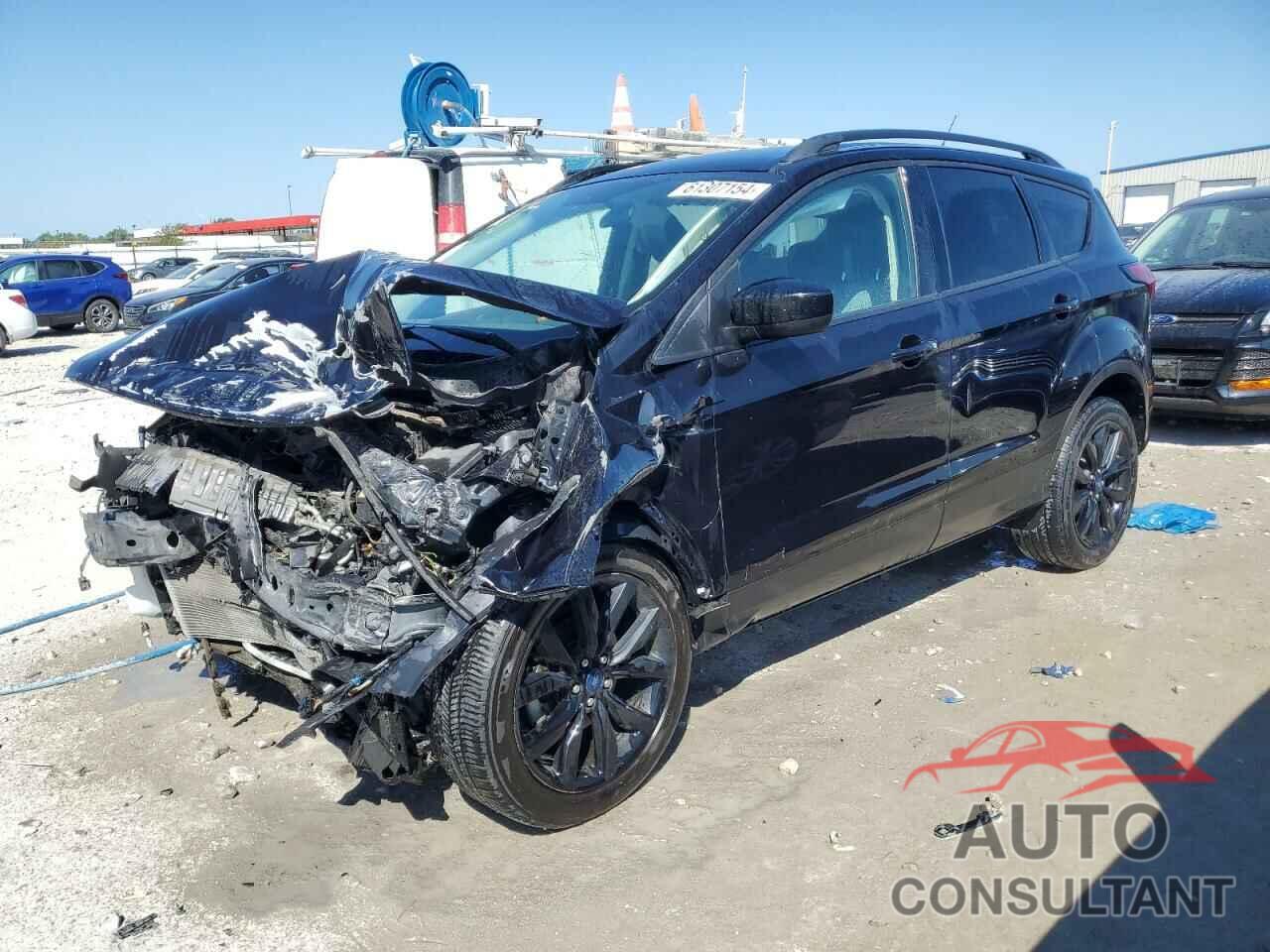 FORD ESCAPE 2019 - 1FMCU0GDXKUB07204