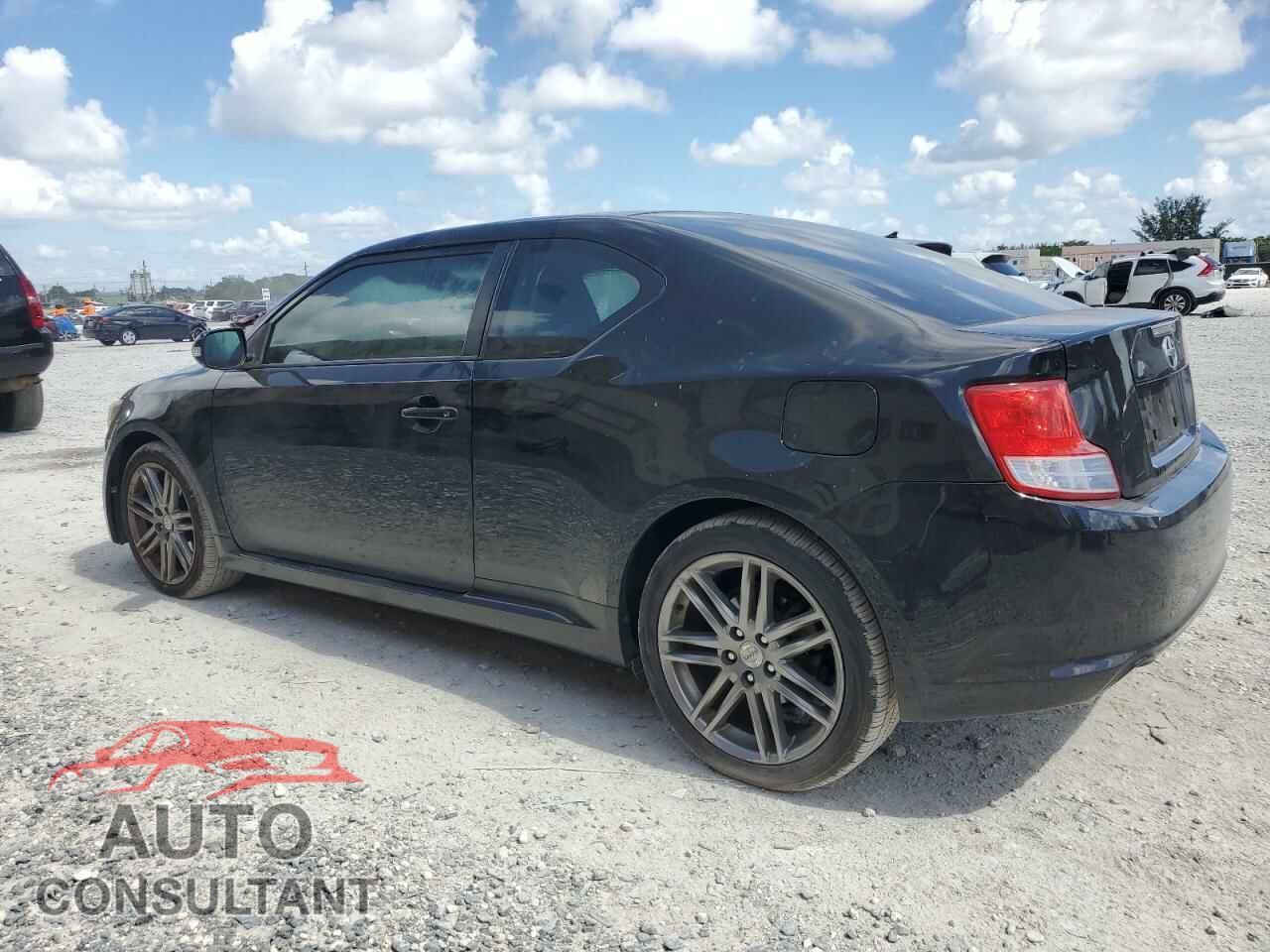 TOYOTA SCION 2012 - JTKJF5C76C3028664