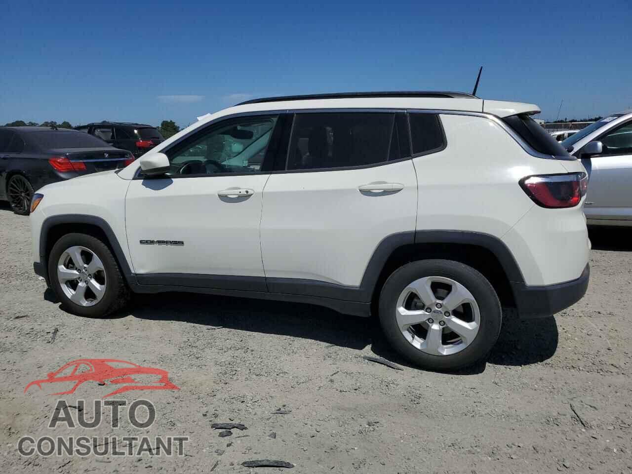 JEEP COMPASS 2018 - 3C4NJCBB8JT495295