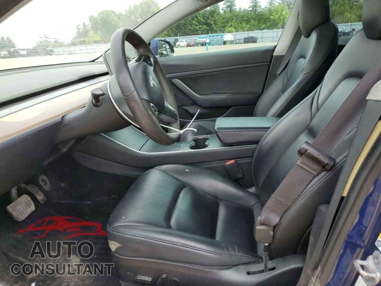 TESLA MODEL 3 2020 - 5YJ3E1EA7LF609419