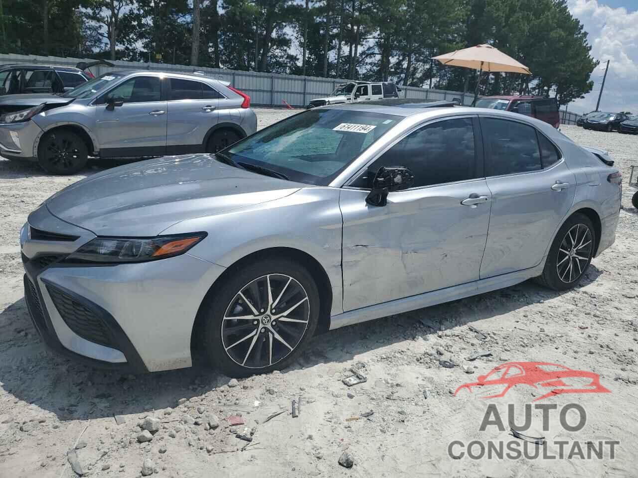 TOYOTA CAMRY 2022 - 4T1T11AK6NU643643