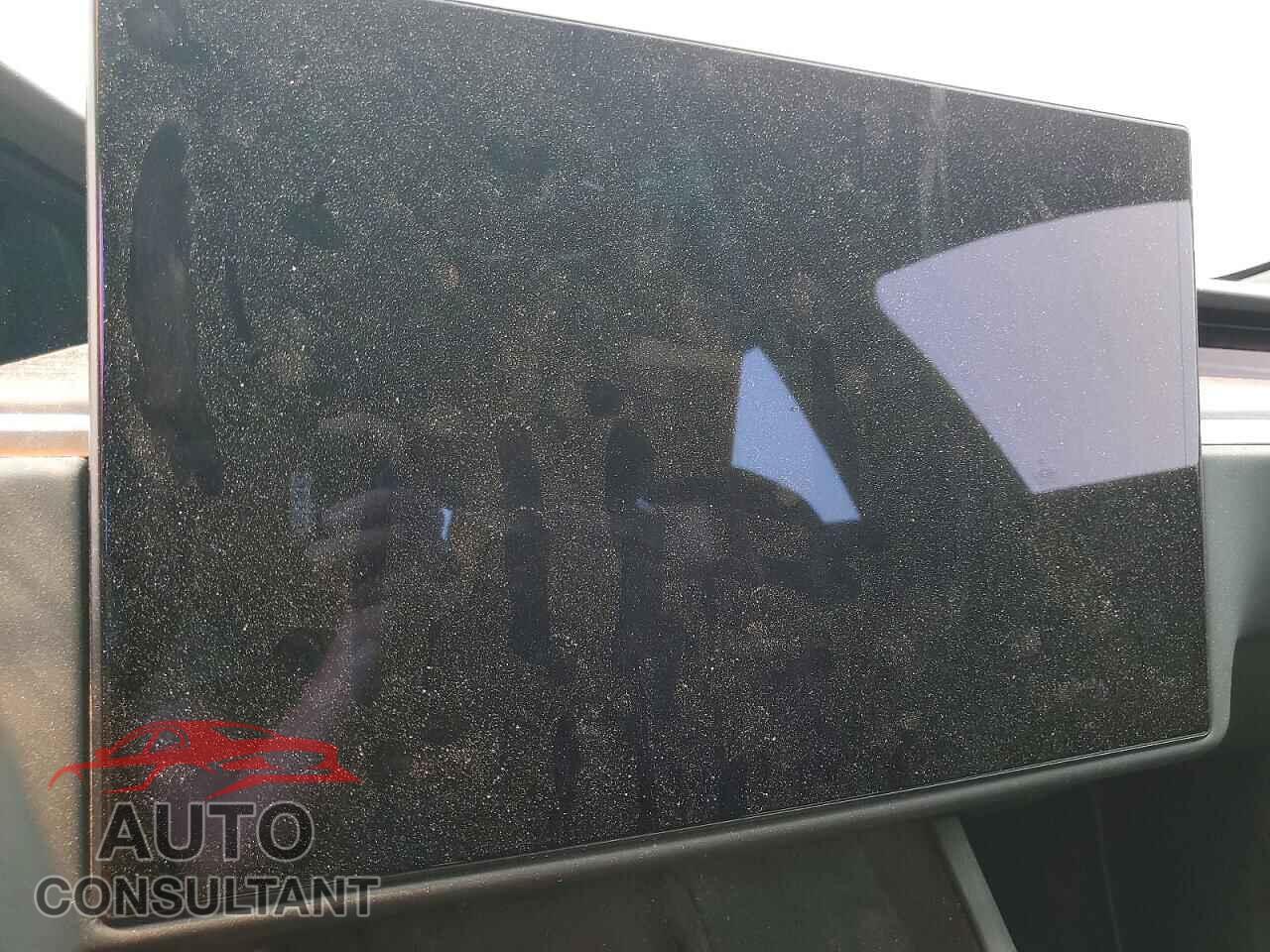 TESLA MODEL S 2021 - 5YJSA1E61MF449753