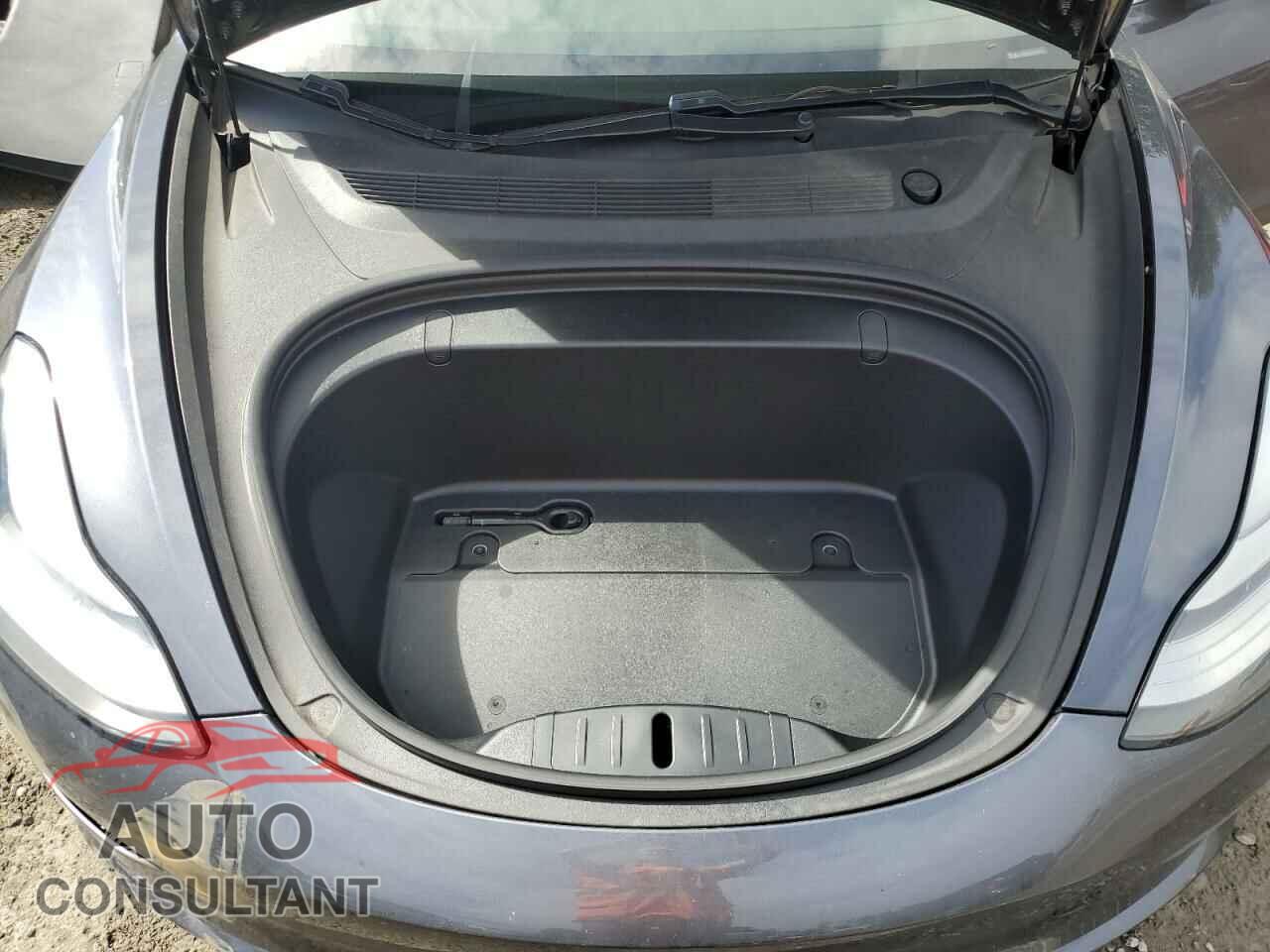 TESLA MODEL 3 2019 - 5YJ3E1EA4KF400119