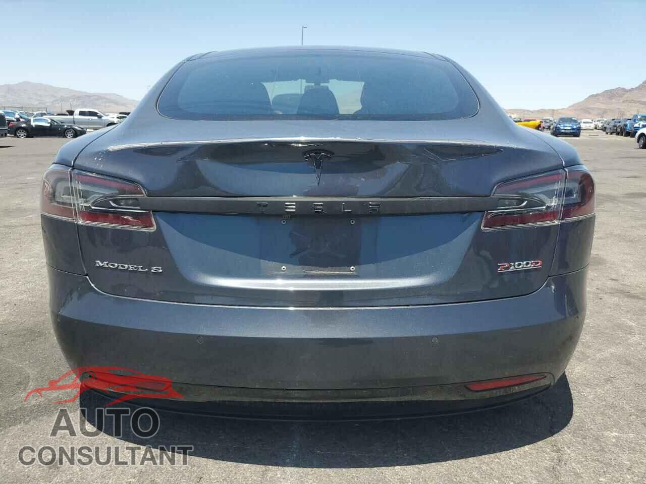 TESLA MODEL S 2018 - 5YJSA1E41JF258201