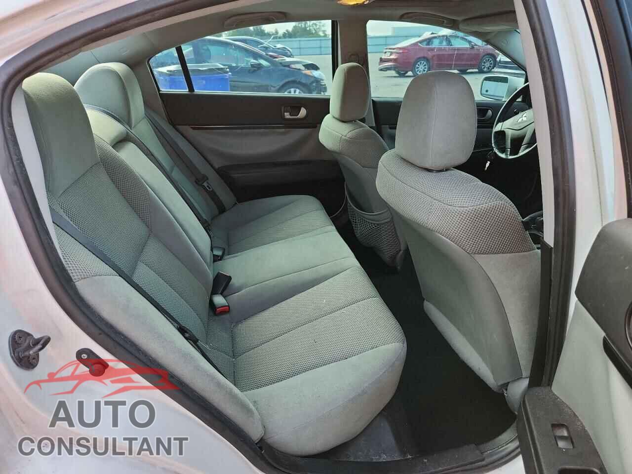 MITSUBISHI GALANT 2012 - 4A32B3FF1CE015885