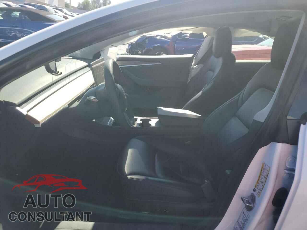 TESLA MODEL 3 2023 - 5YJ3E1EA0PF457134