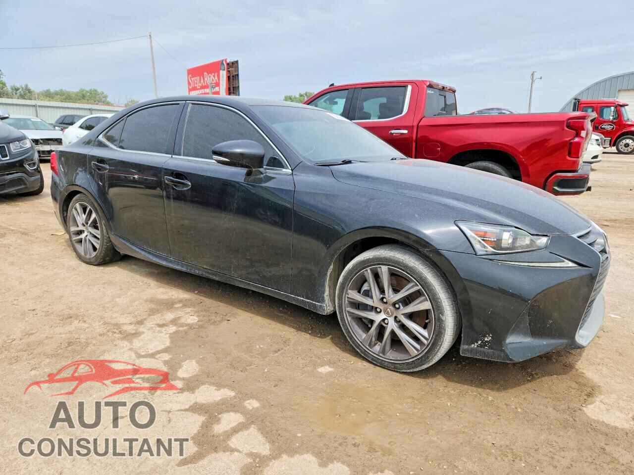 LEXUS IS 2018 - JTHBA1D28J5081498