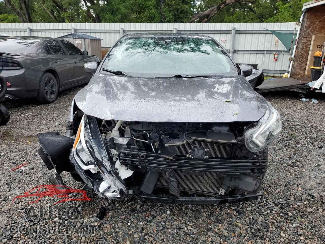 NISSAN VERSA 2020 - 3N1CN8EV4LL855943