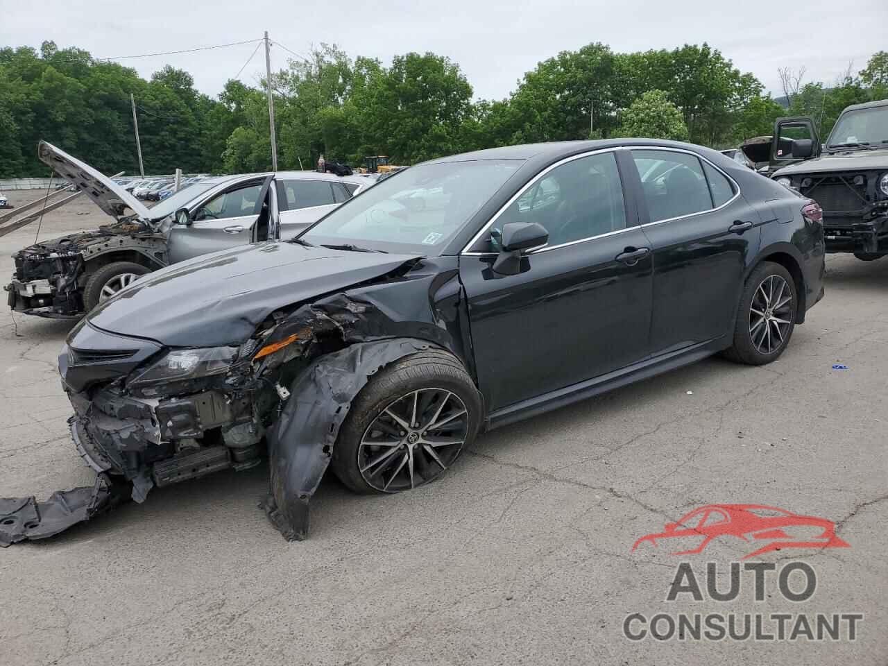 TOYOTA CAMRY 2023 - 4T1G11BK3PU076505
