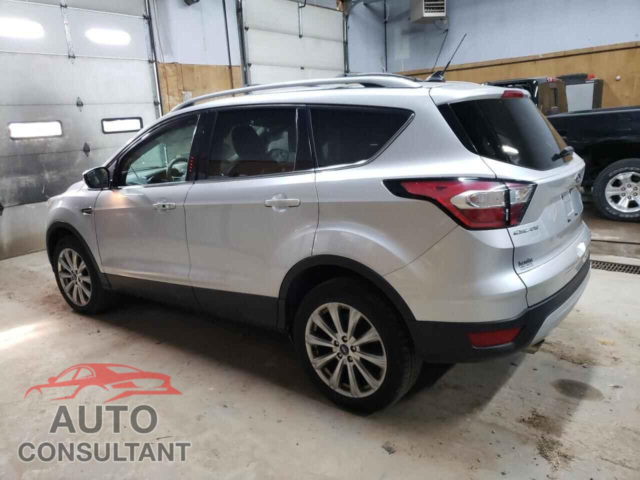 FORD ESCAPE 2018 - 1FMCU9J95JUC86100