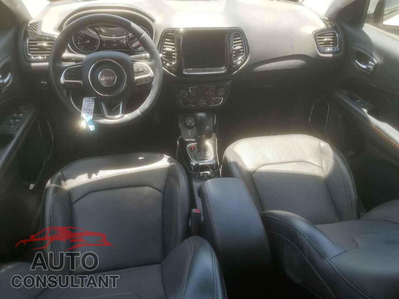 JEEP COMPASS 2021 - 3C4NJDCB6MT516279