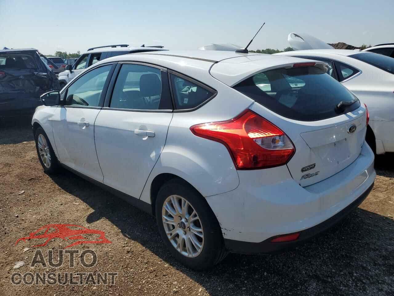 FORD FOCUS 2012 - 1FAHP3K24CL147722