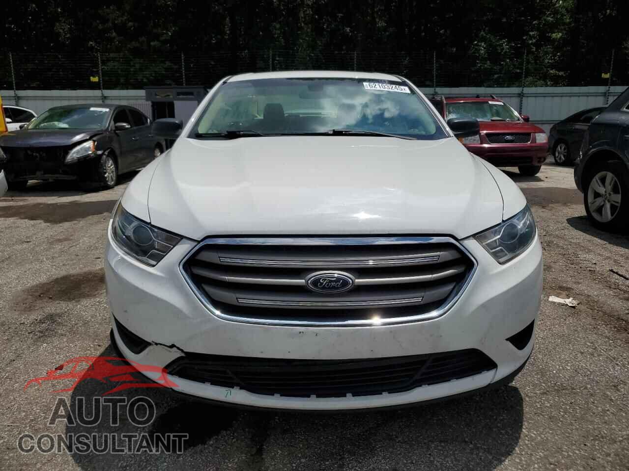 FORD TAURUS 2017 - 1FAHP2D89HG128739