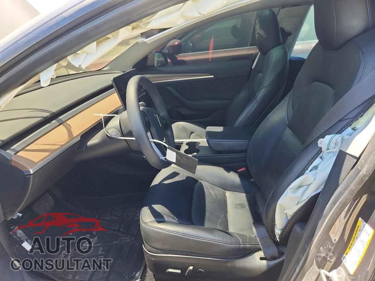 TESLA MODEL 3 2021 - 5YJ3E1EA0MF017975