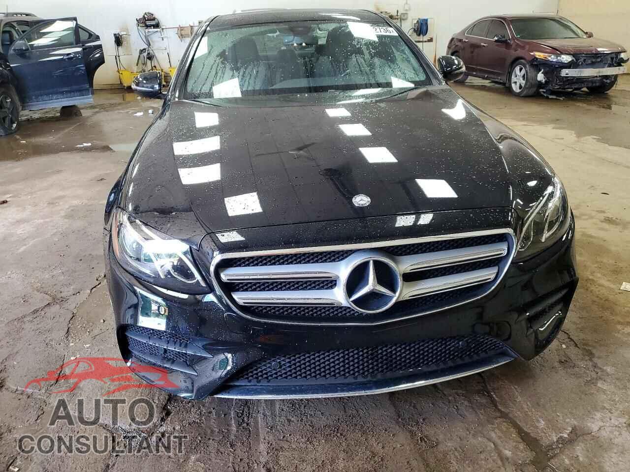 MERCEDES-BENZ E-CLASS 2017 - WDDZF4KBXHA052016