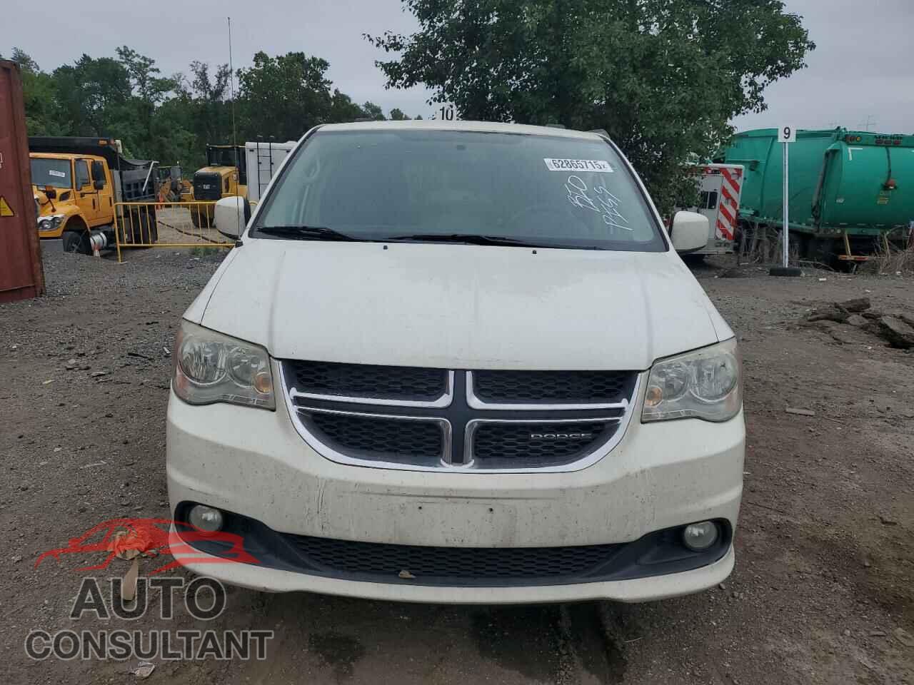 DODGE CARAVAN 2011 - 2D4RN5DG3BR682882
