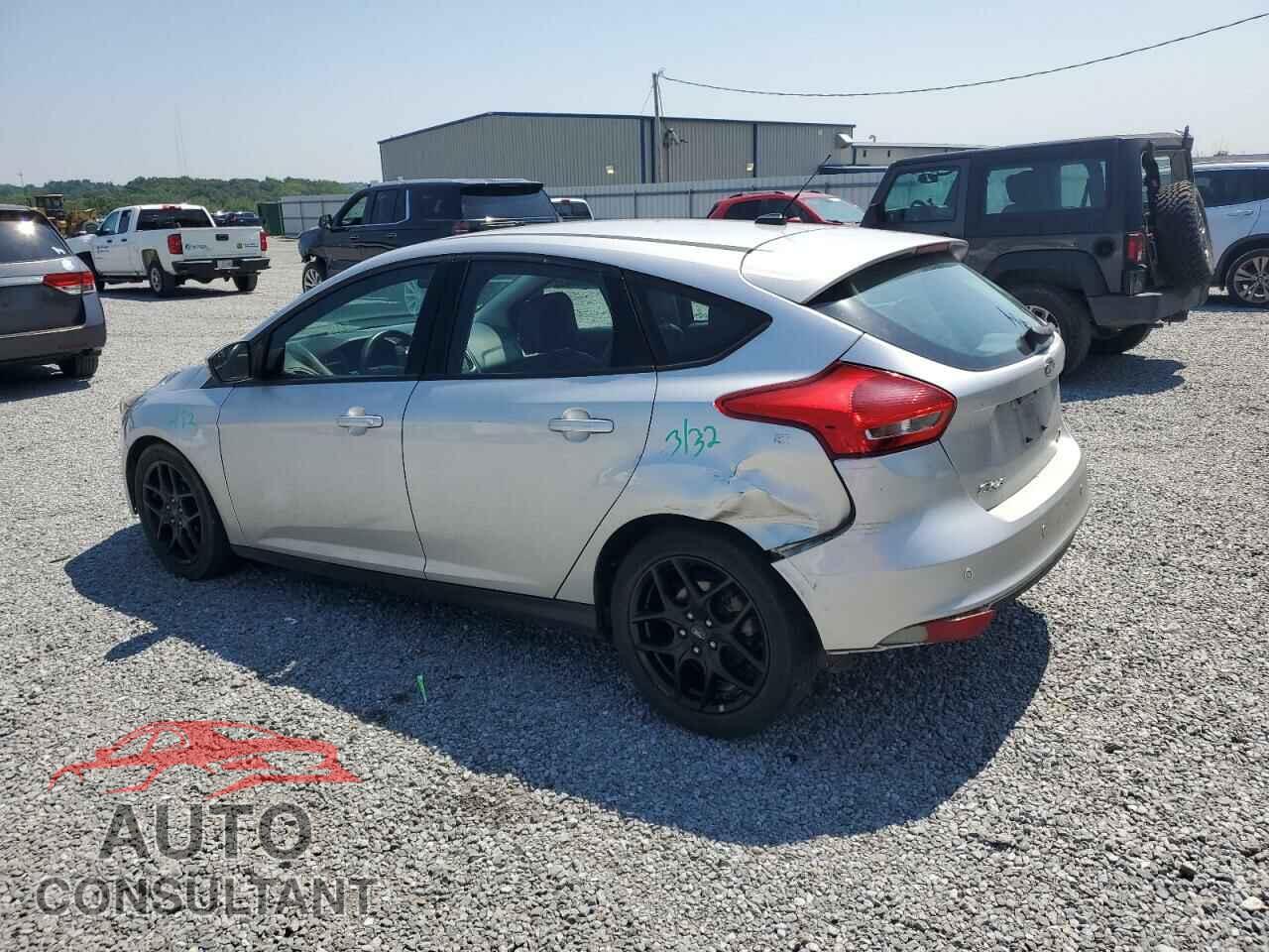 FORD FOCUS 2016 - 1FADP3K29GL311325