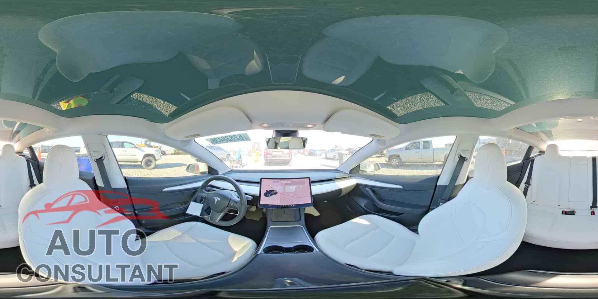TESLA MODEL 3 2021 - 5YJ3E1EB3MF996710