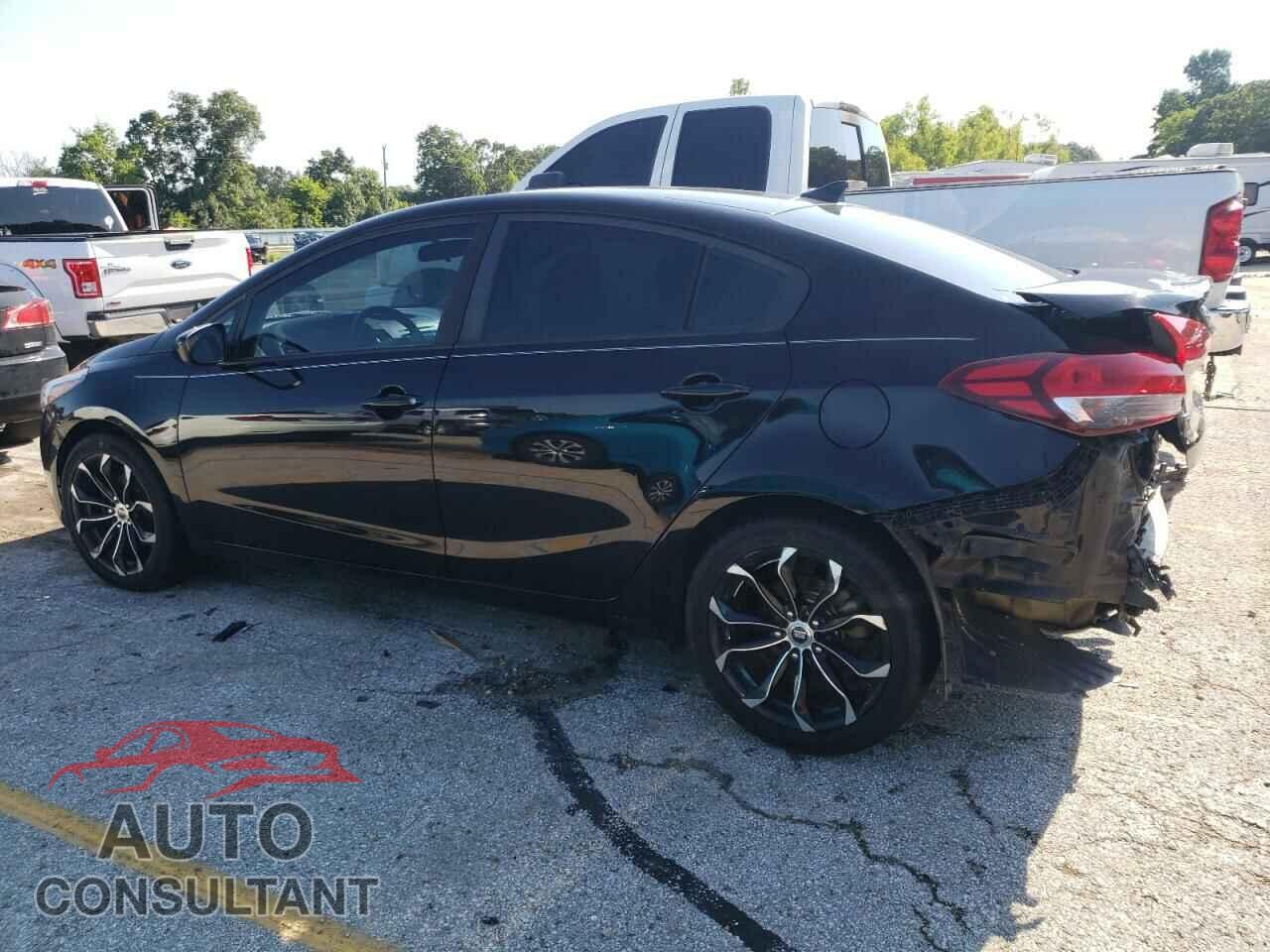 KIA FORTE 2017 - 3KPFK4A76HE092631